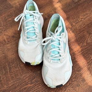 Women’s Reebok Shoes